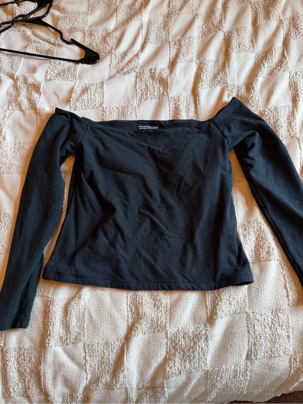 Abercrombie & Fitch Black Off-Shoulder Long Sleeve Top